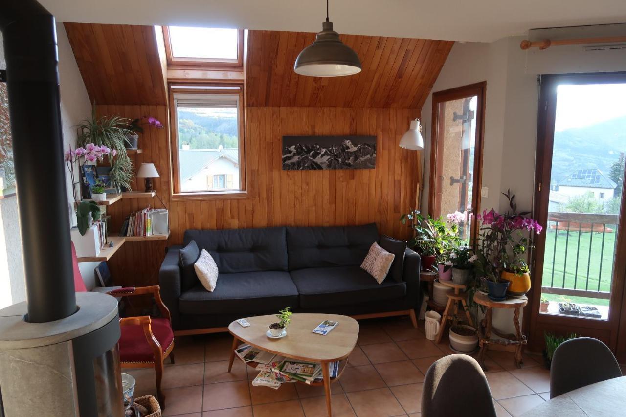 Chez Cat Et Christophe , Chambre Calme Et Lumineuse Chez L'Habitant Avec Vue Guillestre Bagian luar foto